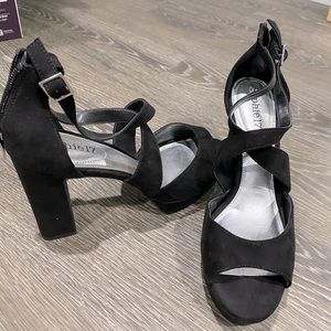 Sophie17 Heels 8.5